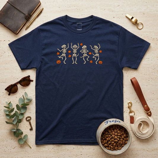 Tanzende Hundeskelette – Unisex T-Shirt