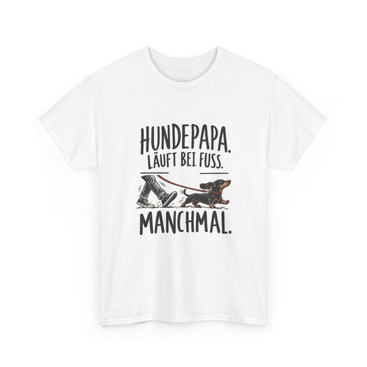 Hundepapa, läuft bei Fuß – Dackel T-Shirt