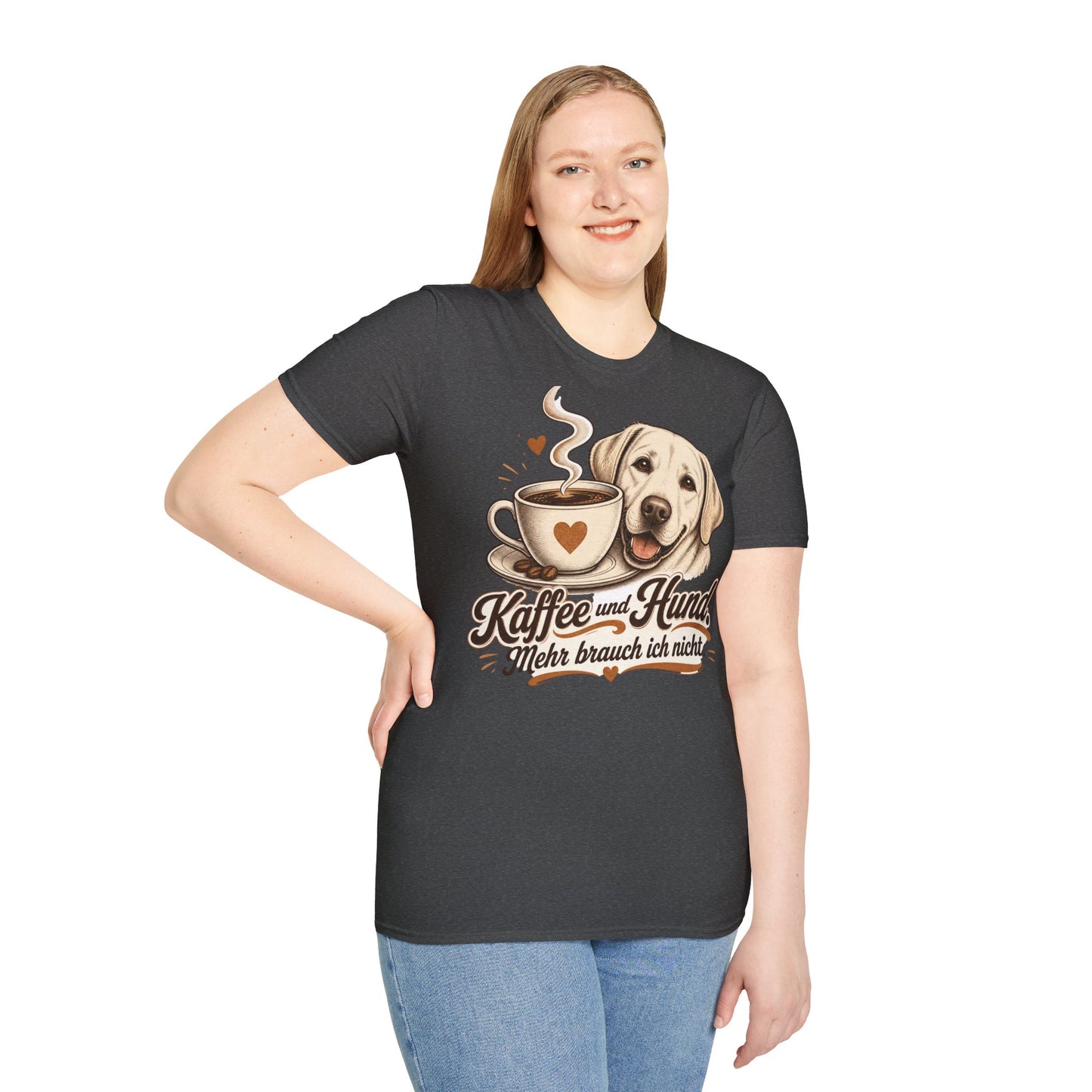 Kaffee und Hund T-Shirt — "Kaffee und Hund, mehr brauch ich nicht"