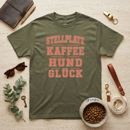 Stellplatz Kaffee Hund Glück – Unisex T-Shirt