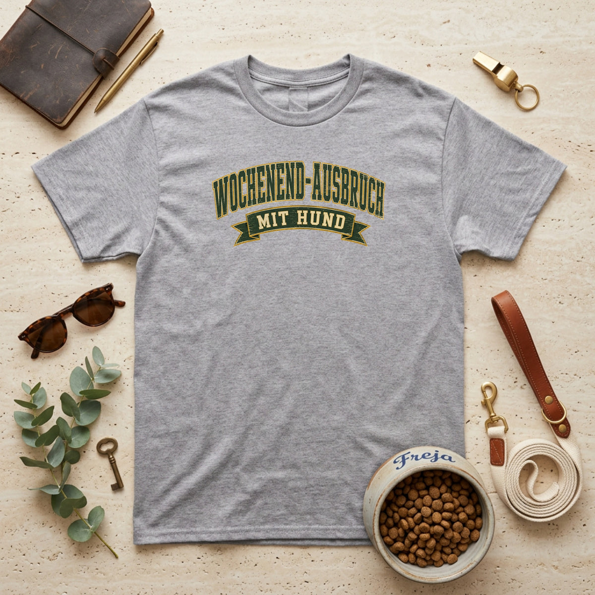 Wochenend-Ausbruch mit Hund – Unisex T-Shirt
