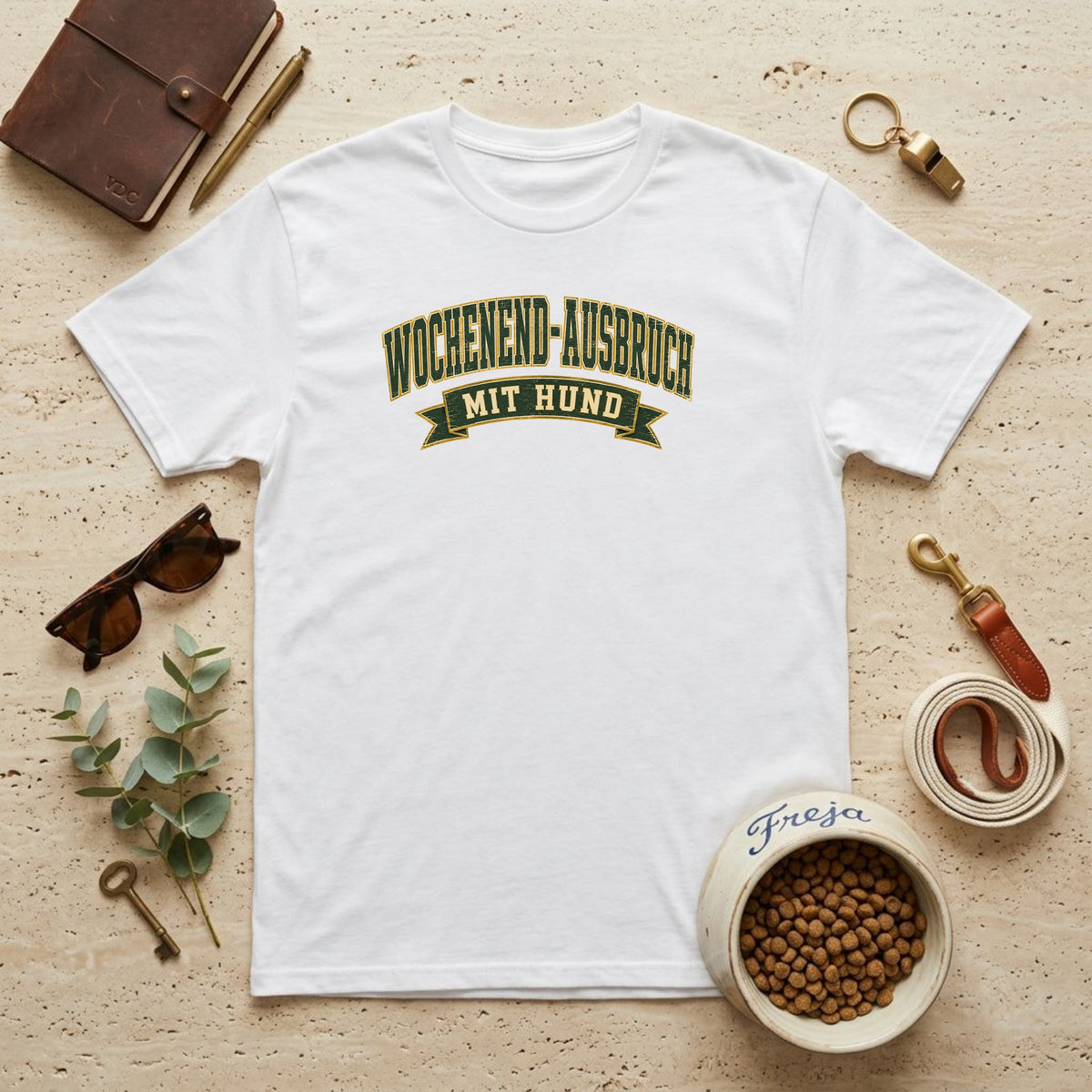 Wochenend-Ausbruch mit Hund – Unisex T-Shirt