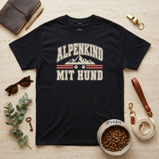 Alpenkind mit Hund – Unisex T-Shirt