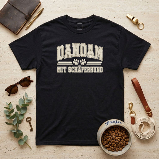 Dahoam mit Schäferhund – Unisex T-Shirt