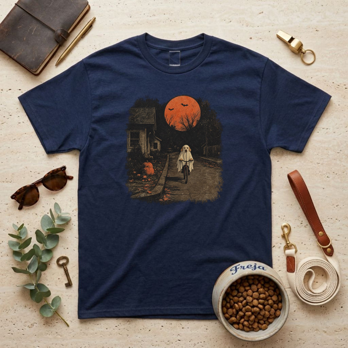 Geisterhund auf Fahrradtour – Unisex T-Shirt