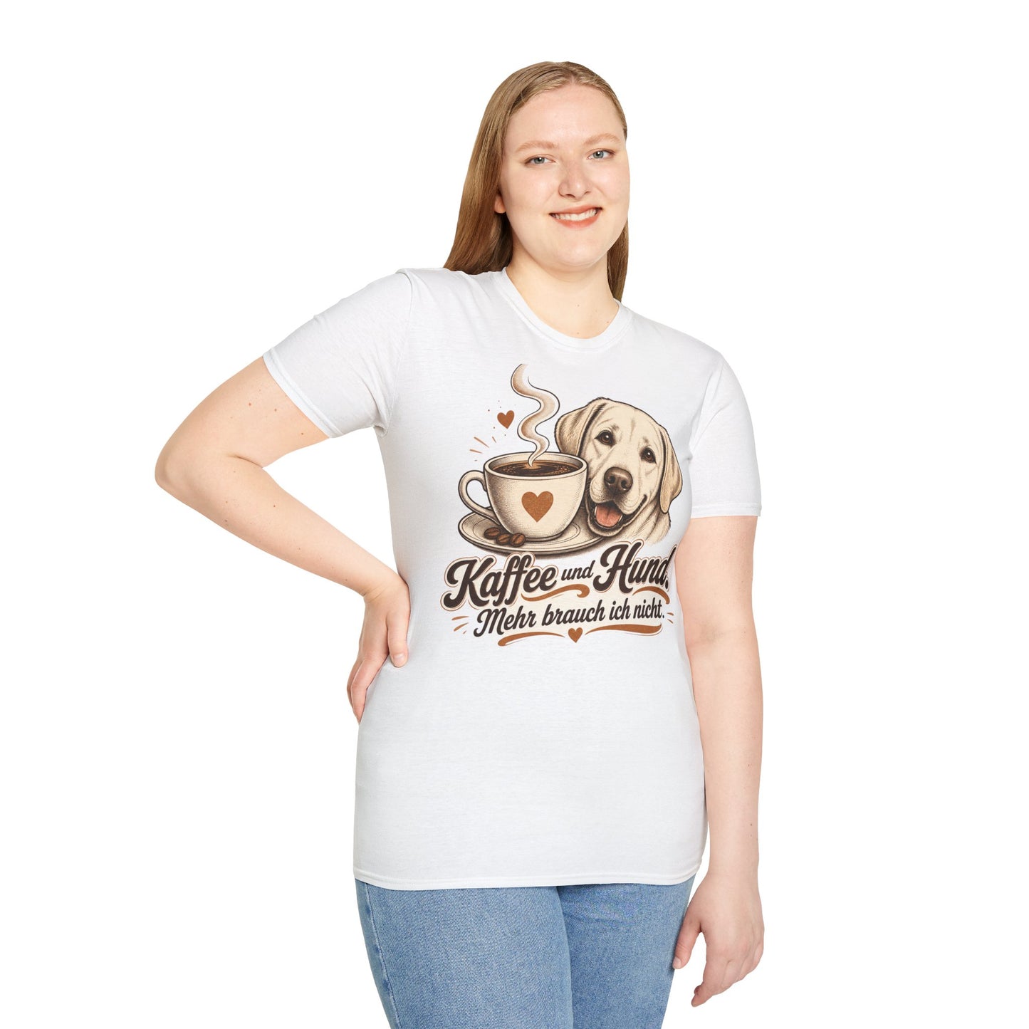 Kaffee und Hund T-Shirt — "Kaffee und Hund, mehr brauch ich nicht"