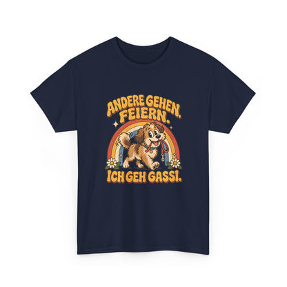 Gassi statt Party – Hunde T-Shirt
