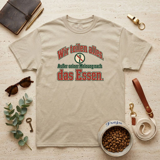 Wir teilen alles – außer das Essen – Varsity Unisex T-Shirt